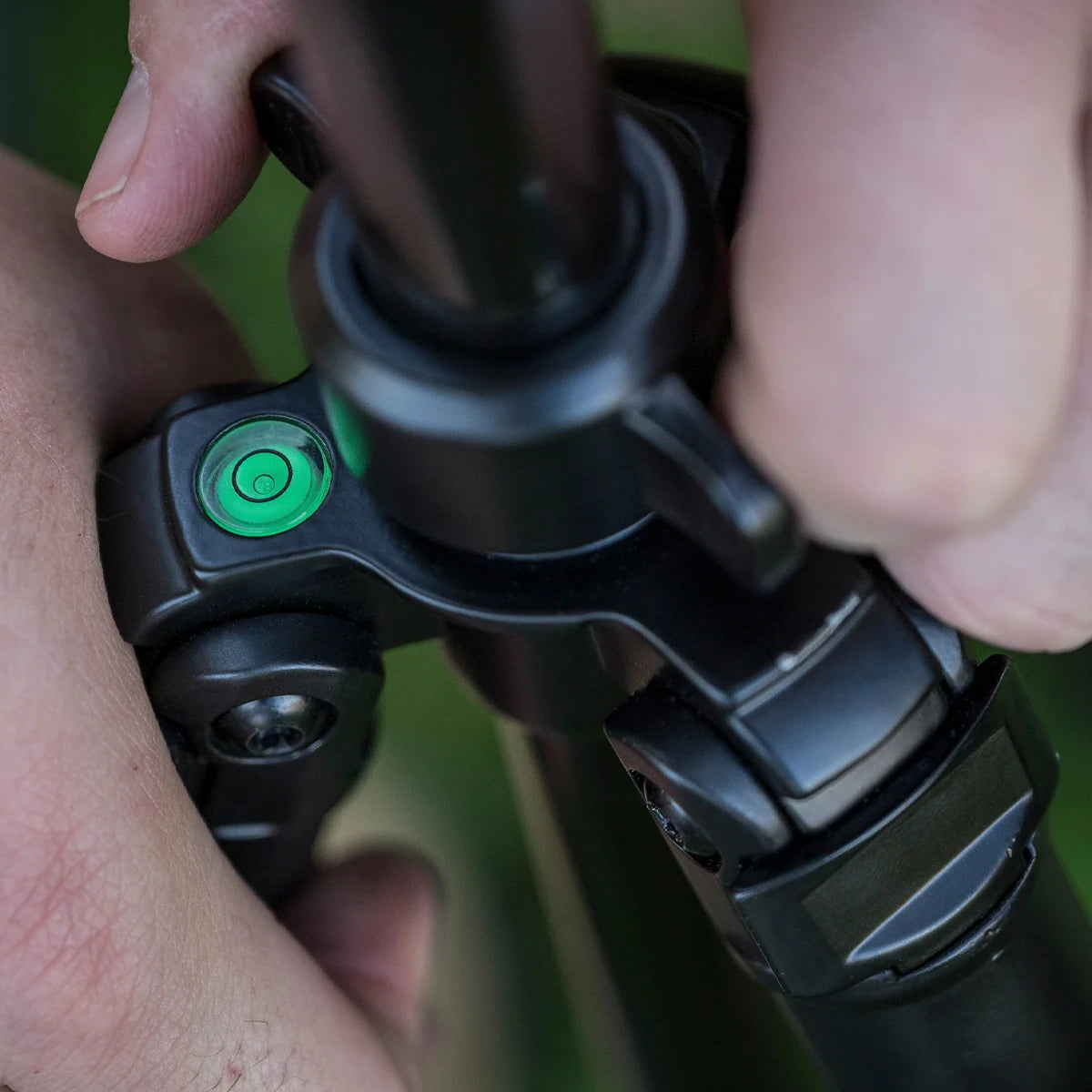 TenPoint Axis Tripod
