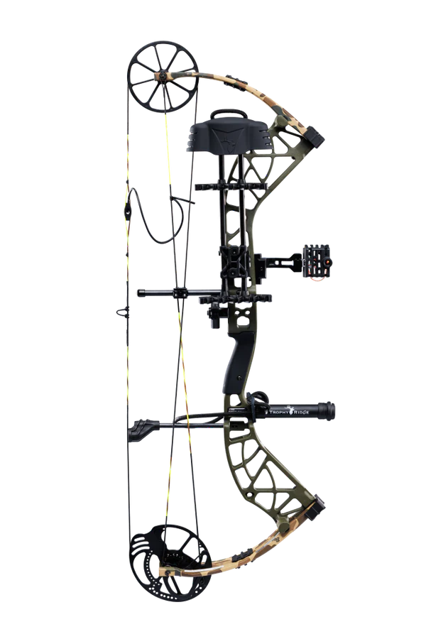 BEAR ADEPT 2 RTH COMPOUND BOW