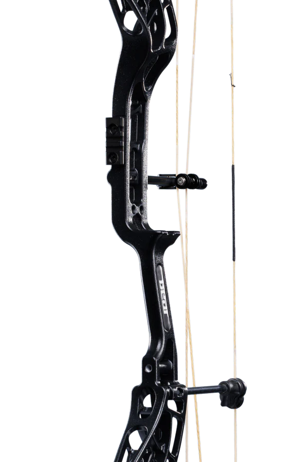 BEAR WHITETAIL INT COMPOUND BOW