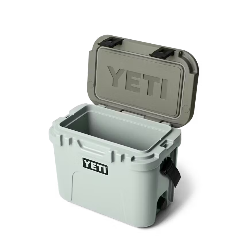 YETI Roadie 15 Hard Cooler Ridgeline