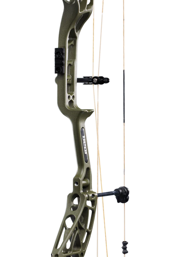 BEAR WHITETAIL INT COMPOUND BOW