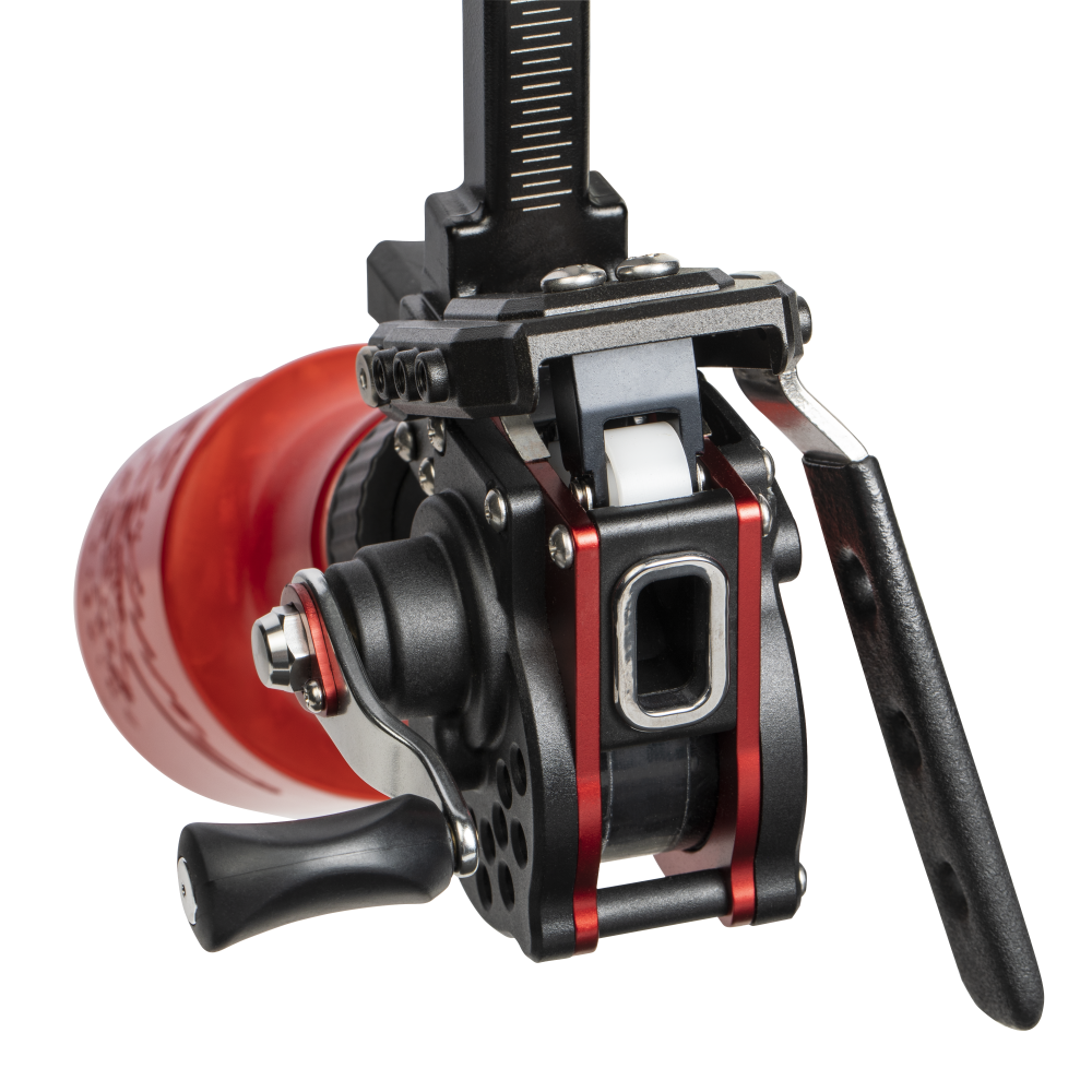 Cajun Bowfishing Winch Pro Bowfishing Reel - Red / Right Hand
